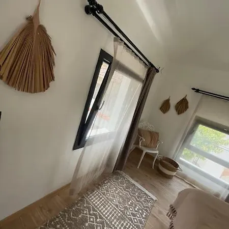 Villa Oezel Havuzlu Kiralik Tas