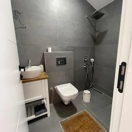 Villa Oezel Havuzlu Kiralik Tas Kusadasi